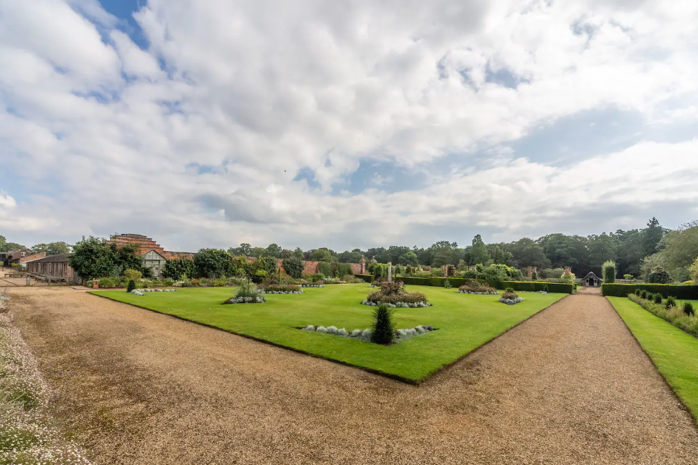 花园别墅外景 图源：爱彼迎