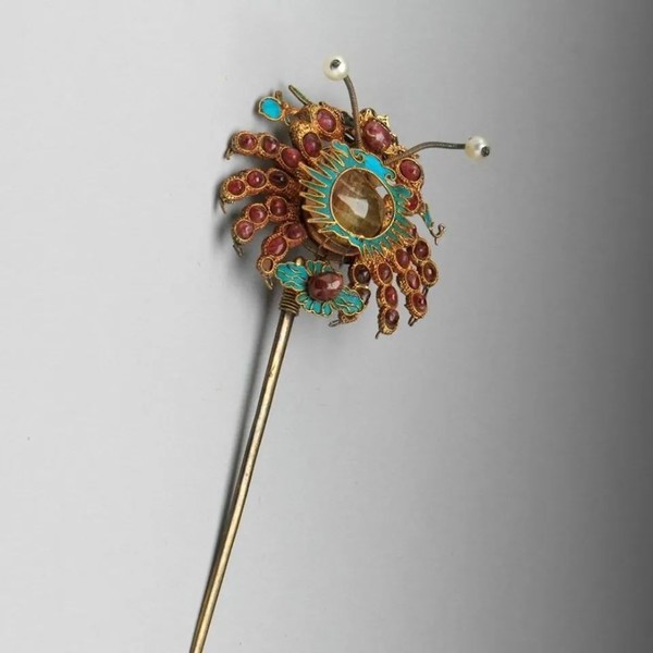 拜月、赏月迎中秋,穿上汉服还原古人的节日风雅~休闲区蓝鸢梦想 - Www.slyday.coM 拜月、赏月迎中秋,穿上汉服还原古人的节日风雅~休闲区蓝鸢梦想 - Www.slyday.coM