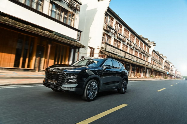 我喜欢这款车的理由 是因为无需品牌加持 它就是全能的“大圣”休闲区蓝鸢梦想 - Www.slyday.coM 我喜欢这款车的理由 是因为无需品牌加持 它就是全能的“大圣”休闲区蓝鸢梦想 - Www.slyday.coM