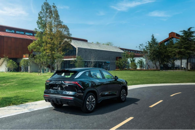 我喜欢这款车的理由 是因为无需品牌加持 它就是全能的“大圣”休闲区蓝鸢梦想 - Www.slyday.coM 我喜欢这款车的理由 是因为无需品牌加持 它就是全能的“大圣”休闲区蓝鸢梦想 - Www.slyday.coM