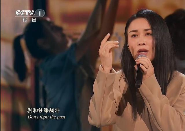 央视中秋晚会:毛不易质朴 李宇春惊艳 但最震撼的还是太空三人组休闲区蓝鸢梦想 - Www.slyday.coM 央视中秋晚会:毛不易质朴 李宇春惊艳 但最震撼的还是太空三人组休闲区蓝鸢梦想 - Www.slyday.coM