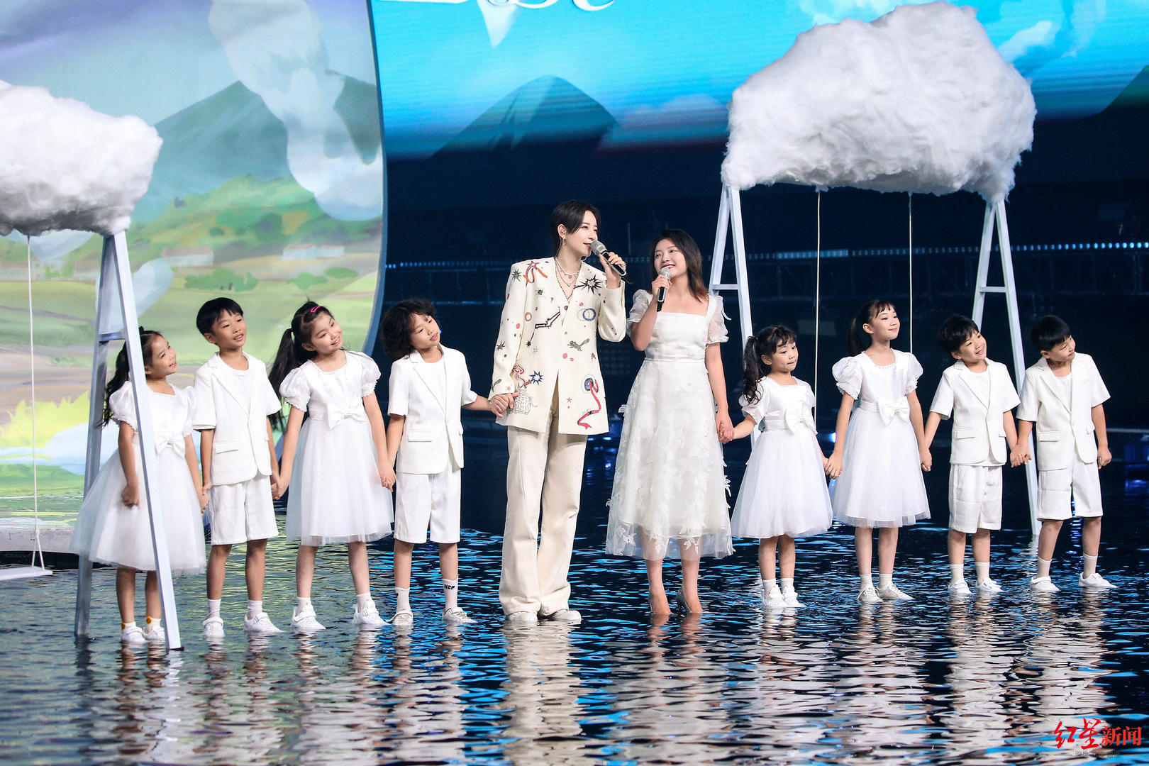 湖南卫视中秋之夜今晚播出!节目单来了休闲区蓝鸢梦想 - Www.slyday.coM 湖南卫视中秋之夜今晚播出!节目单来了休闲区蓝鸢梦想 - Www.slyday.coM