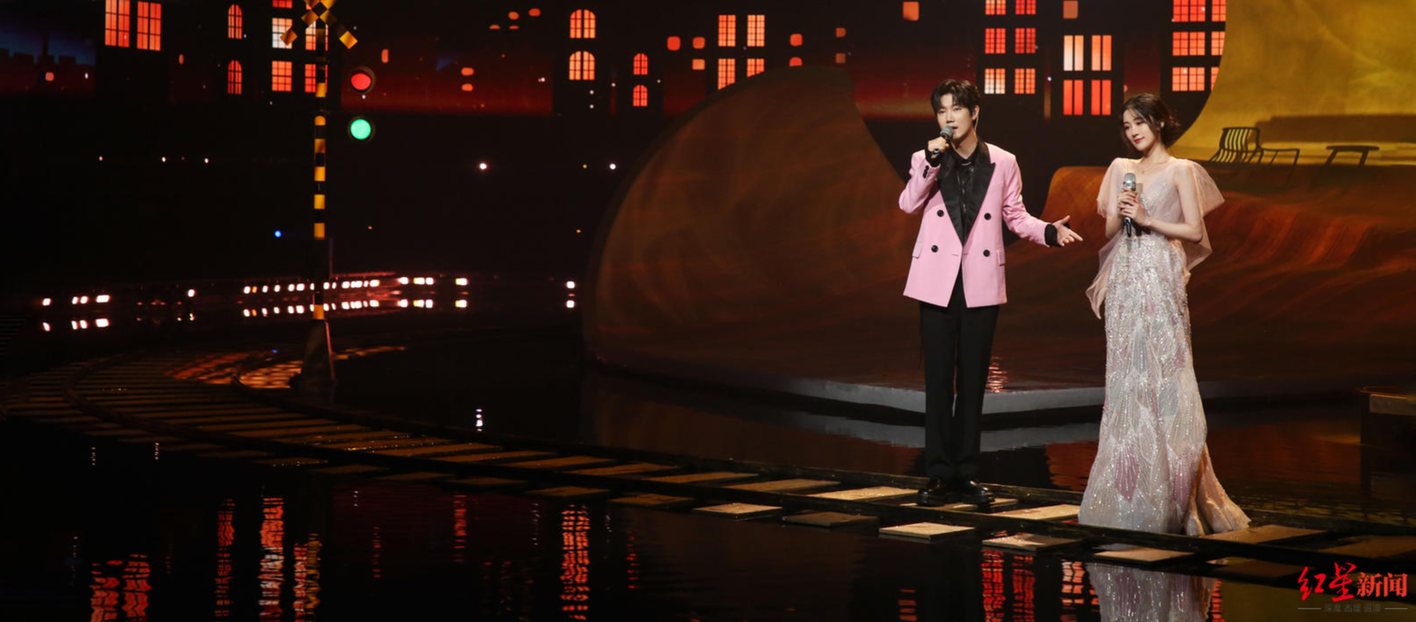 湖南卫视中秋之夜今晚播出!节目单来了休闲区蓝鸢梦想 - Www.slyday.coM 湖南卫视中秋之夜今晚播出!节目单来了休闲区蓝鸢梦想 - Www.slyday.coM