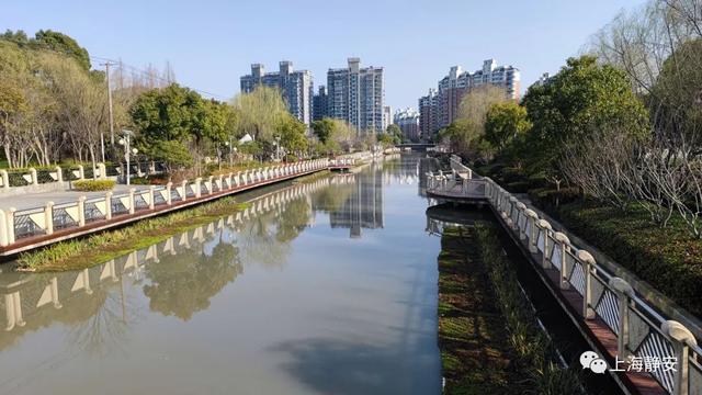 美!中秋小长假,带你去静安的河道漫步,看看那些舒适宜人的迷人景致丨镜头里的静安休闲区蓝鸢梦想 - Www.slyday.coM 美!中秋小长假,带你去静安的河道漫步,看看那些舒适宜人的迷人景致丨镜头里的静安休闲区蓝鸢梦想 - Www.slyday.coM