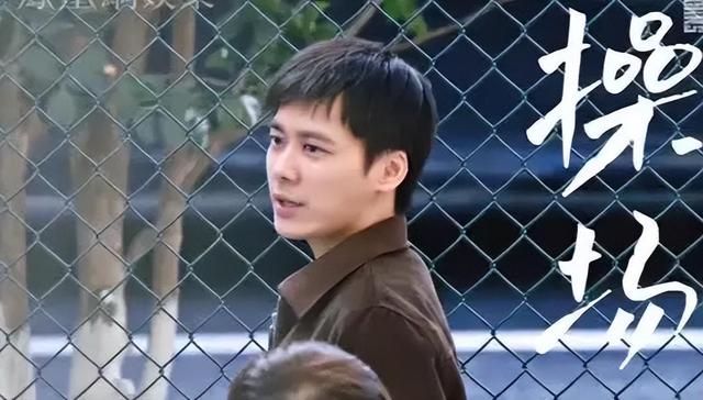 李易峰嫖娼被抓实锤,警方正式通报,此前央视中秋晚会将其除名休闲区蓝鸢梦想 - Www.slyday.coM 李易峰嫖娼被抓实锤,警方正式通报,此前央视中秋晚会将其除名休闲区蓝鸢梦想 - Www.slyday.coM