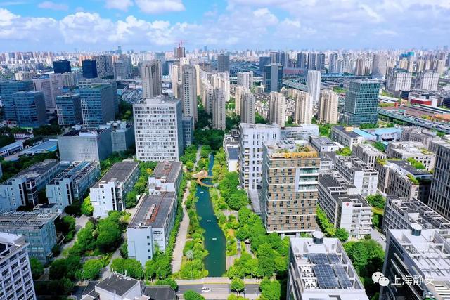 美!中秋小长假,带你去静安的河道漫步,看看那些舒适宜人的迷人景致丨镜头里的静安休闲区蓝鸢梦想 - Www.slyday.coM 美!中秋小长假,带你去静安的河道漫步,看看那些舒适宜人的迷人景致丨镜头里的静安休闲区蓝鸢梦想 - Www.slyday.coM