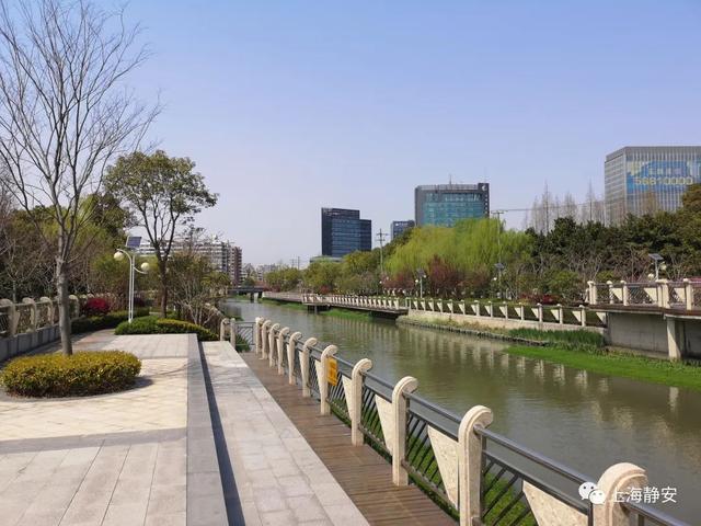 美!中秋小长假,带你去静安的河道漫步,看看那些舒适宜人的迷人景致丨镜头里的静安休闲区蓝鸢梦想 - Www.slyday.coM 美!中秋小长假,带你去静安的河道漫步,看看那些舒适宜人的迷人景致丨镜头里的静安休闲区蓝鸢梦想 - Www.slyday.coM