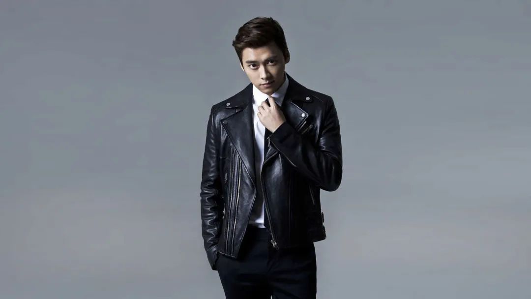 实锤!警方通报:李易峰因多次嫖娼被行拘!多个品牌终止合作休闲区蓝鸢梦想 - Www.slyday.coM 实锤!警方通报:李易峰因多次嫖娼被行拘!多个品牌终止合作休闲区蓝鸢梦想 - Www.slyday.coM