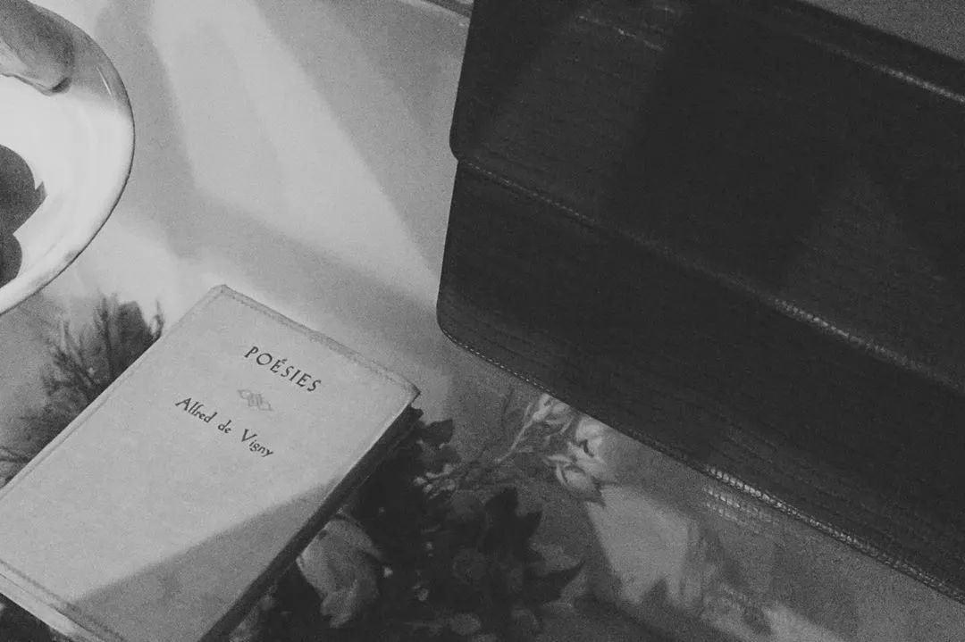 秋天的一些拍照灵感,满屏的橘色调,太治愈了!休闲区蓝鸢梦想 - Www.slyday.coM 秋天的一些拍照灵感,满屏的橘色调,太治愈了!休闲区蓝鸢梦想 - Www.slyday.coM