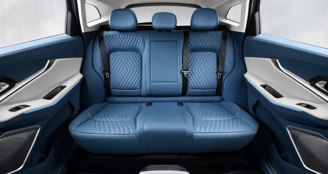 15万级中型SUV,星途凌云和长安UNI-K怎么选?