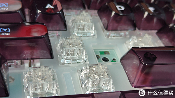 小米有品众筹的透明制化机械键盘惊艳到我了休闲区蓝鸢梦想 - Www.slyday.coM 小米有品众筹的透明制化机械键盘惊艳到我了休闲区蓝鸢梦想 - Www.slyday.coM