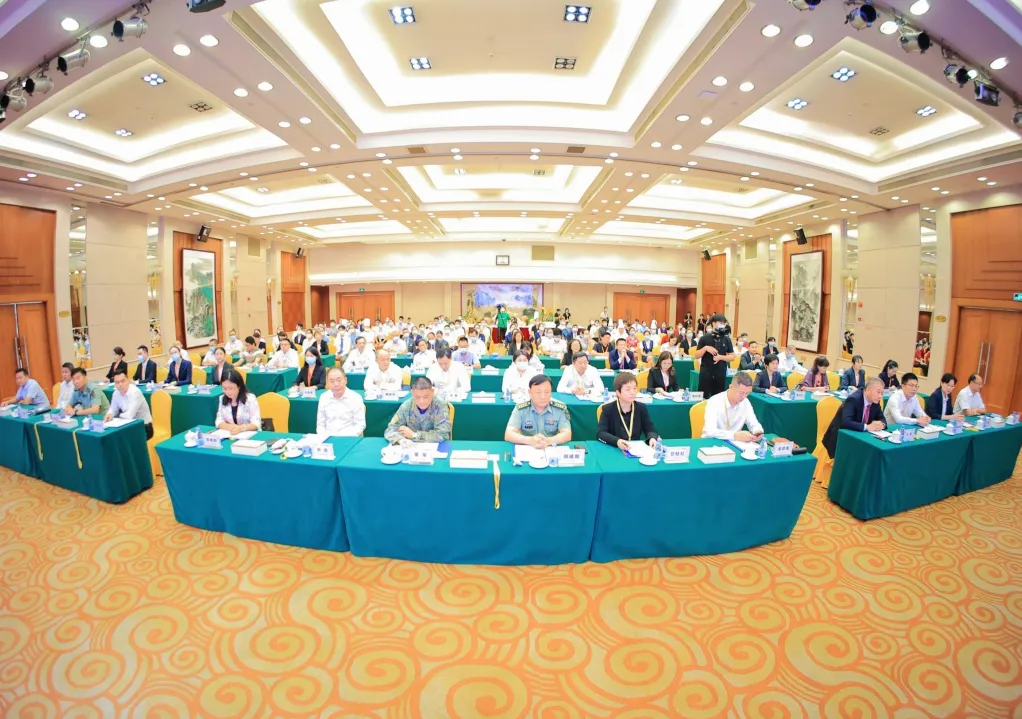 中国融通资产管理集团有限公司第一届职业技能大赛(酒店旅游类)南部区域选拔赛在广州珠江宾馆举办休闲区蓝鸢梦想 - Www.slyday.coM 中国融通资产管理集团有限公司第一届职业技能大赛(酒店旅游类)南部区域选拔赛在广州珠江宾馆举办休闲区蓝鸢梦想 - Www.slyday.coM