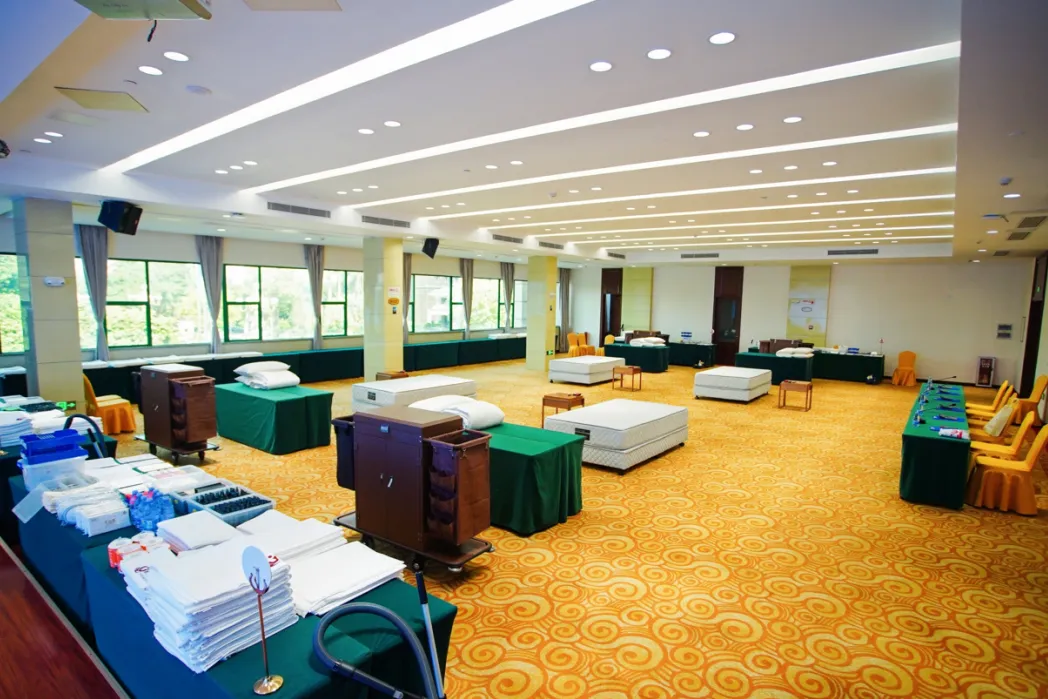 中国融通资产管理集团有限公司第一届职业技能大赛(酒店旅游类)南部区域选拔赛在广州珠江宾馆举办休闲区蓝鸢梦想 - Www.slyday.coM 中国融通资产管理集团有限公司第一届职业技能大赛(酒店旅游类)南部区域选拔赛在广州珠江宾馆举办休闲区蓝鸢梦想 - Www.slyday.coM