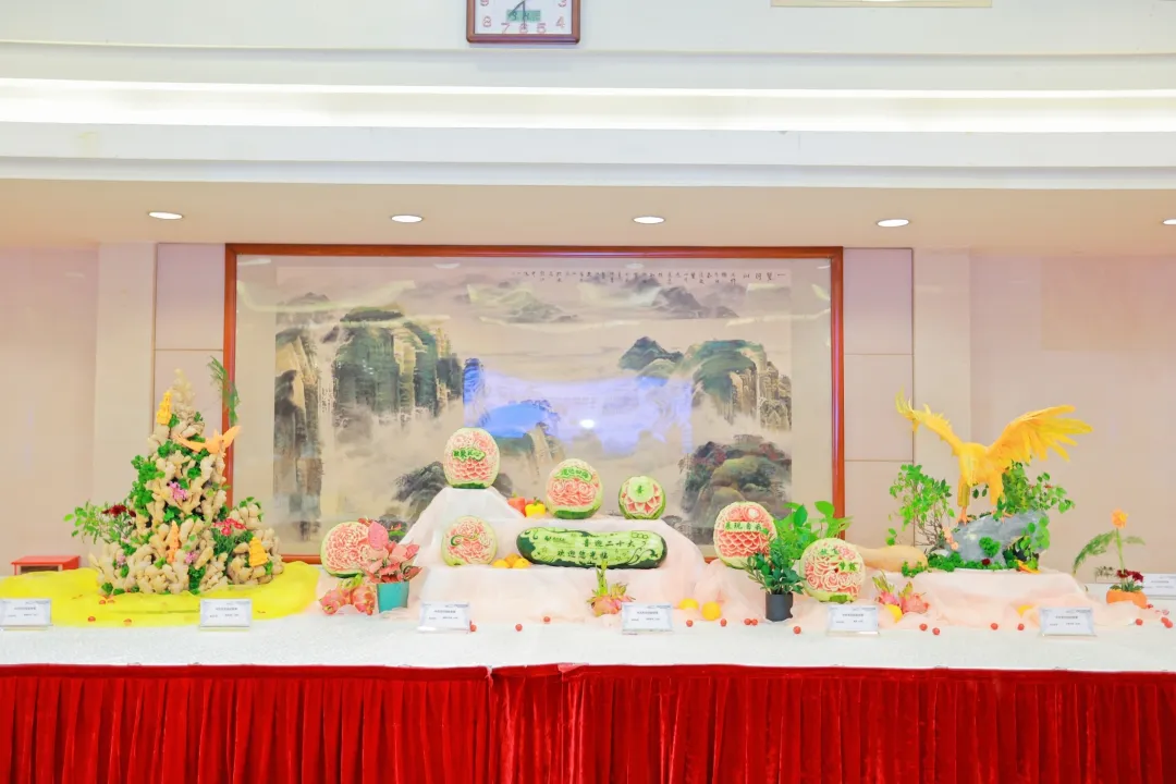 中国融通资产管理集团有限公司第一届职业技能大赛(酒店旅游类)南部区域选拔赛在广州珠江宾馆举办休闲区蓝鸢梦想 - Www.slyday.coM 中国融通资产管理集团有限公司第一届职业技能大赛(酒店旅游类)南部区域选拔赛在广州珠江宾馆举办休闲区蓝鸢梦想 - Www.slyday.coM