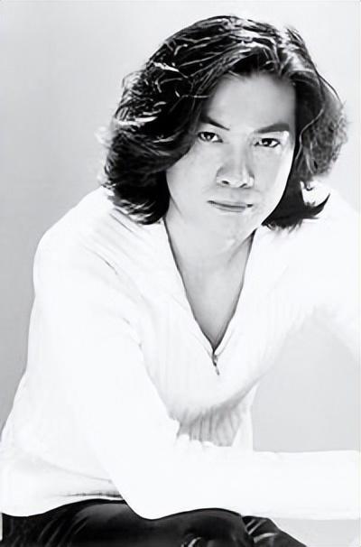 歌手孙悦:相夫教子17年,隐退多年再复出,50岁依旧能唱跳休闲区蓝鸢梦想 - Www.slyday.coM 歌手孙悦:相夫教子17年,隐退多年再复出,50岁依旧能唱跳休闲区蓝鸢梦想 - Www.slyday.coM