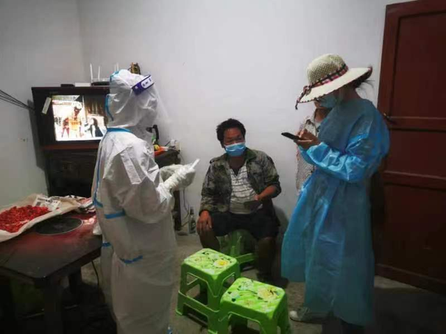 爽爽贵阳城 暖暖贵阳人 | 花溪区人大代表王思达护航高坡乡疫情防控