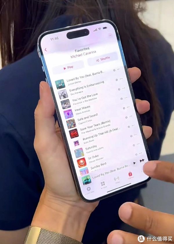 安卓与iPhone区别到底在那里,为什么卖这么贵的iPhone还有人抢着买,认为这是一种实力体现!休闲区蓝鸢梦想 - Www.slyday.coM 安卓与iPhone区别到底在那里,为什么卖这么贵的iPhone还有人抢着买,认为这是一种实力体现!休闲区蓝鸢梦想 - Www.slyday.coM