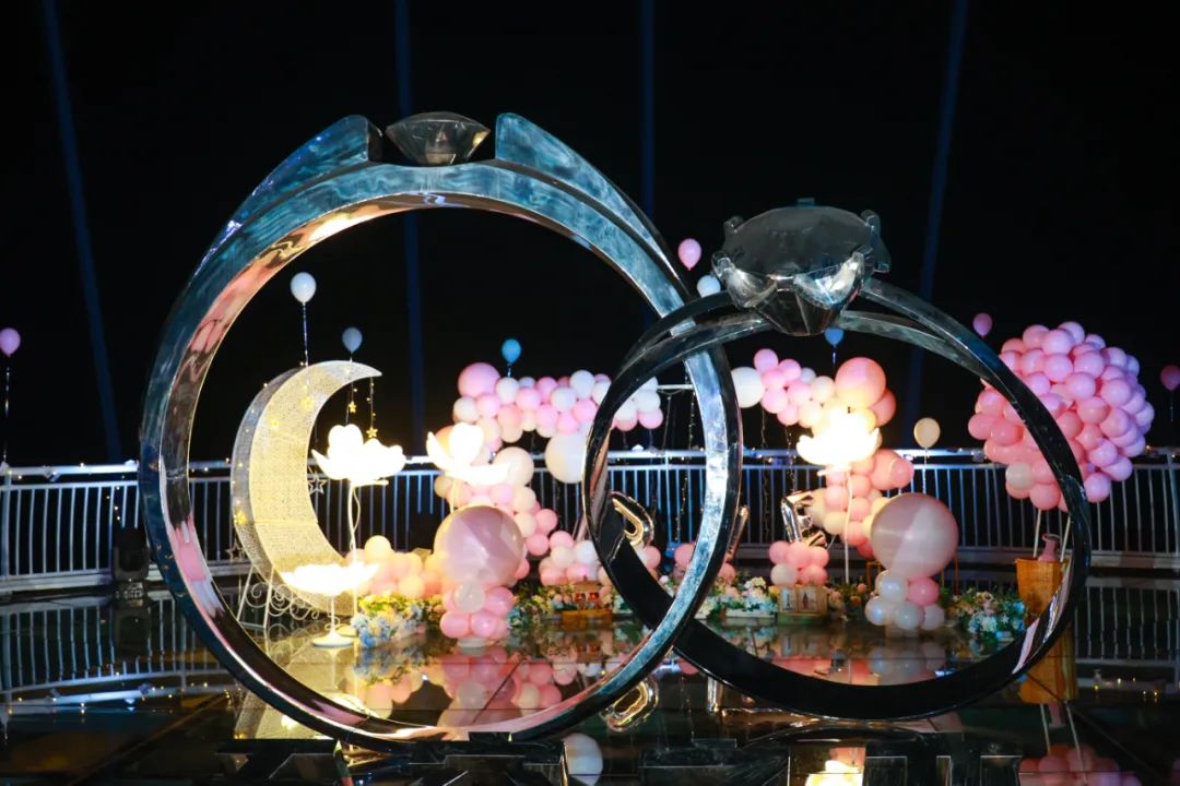 “求婚成功啦!”在青龙峡求婚太太太浪漫了!休闲区蓝鸢梦想 - Www.slyday.coM “求婚成功啦!”在青龙峡求婚太太太浪漫了!休闲区蓝鸢梦想 - Www.slyday.coM