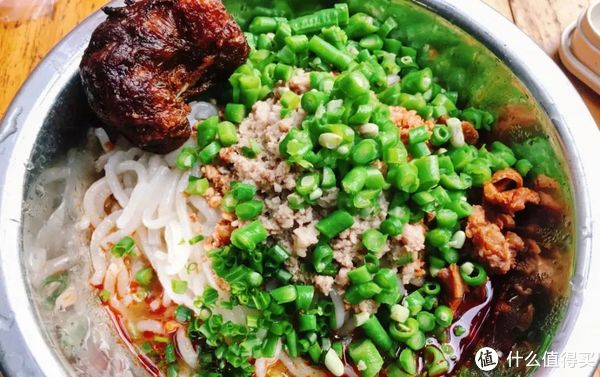 被螺蛳粉耽误的柳州,它才是真正的美食帝国!休闲区蓝鸢梦想 - Www.slyday.coM 被螺蛳粉耽误的柳州,它才是真正的美食帝国!休闲区蓝鸢梦想 - Www.slyday.coM