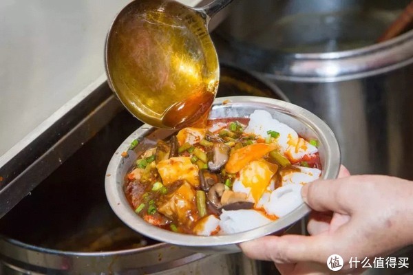 被螺蛳粉耽误的柳州,它才是真正的美食帝国!休闲区蓝鸢梦想 - Www.slyday.coM 被螺蛳粉耽误的柳州,它才是真正的美食帝国!休闲区蓝鸢梦想 - Www.slyday.coM