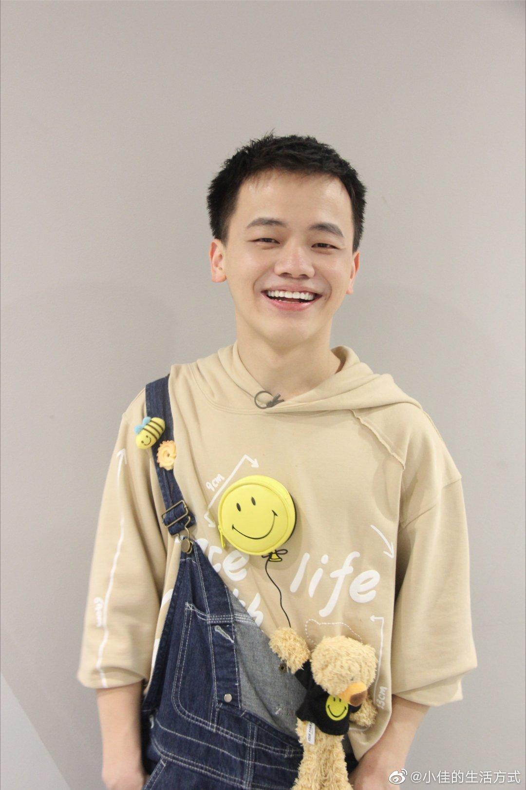 《脱口秀大会5》小佳:我正处在脱口秀演员的黄金期休闲区蓝鸢梦想 - Www.slyday.coM 《脱口秀大会5》小佳:我正处在脱口秀演员的黄金期休闲区蓝鸢梦想 - Www.slyday.coM