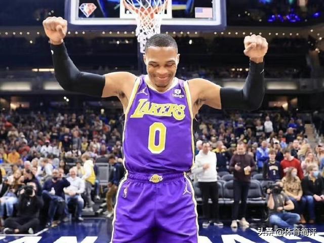 湖人新赛季球员薪水榜:威少4706万第1,詹姆斯第2,戴维斯第3休闲区蓝鸢梦想 - Www.slyday.coM 湖人新赛季球员薪水榜:威少4706万第1,詹姆斯第2,戴维斯第3休闲区蓝鸢梦想 - Www.slyday.coM