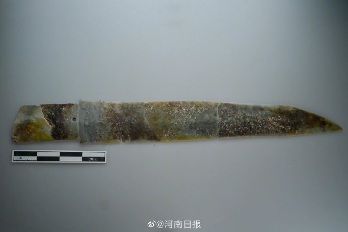 郑州商城贵族墓葬首次发现金面罩!长这样休闲区蓝鸢梦想 - Www.slyday.coM 郑州商城贵族墓葬首次发现金面罩!长这样休闲区蓝鸢梦想 - Www.slyday.coM