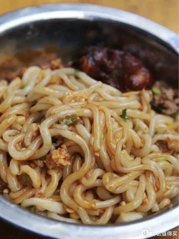 被螺蛳粉耽误的柳州,它才是真正的美食帝国!休闲区蓝鸢梦想 - Www.slyday.coM 被螺蛳粉耽误的柳州,它才是真正的美食帝国!休闲区蓝鸢梦想 - Www.slyday.coM