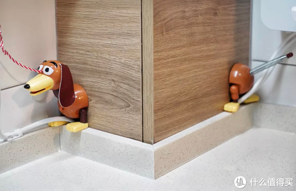 弥补装修时的小缺陷,我只服这10位网友,真是太有才,美观又实用休闲区蓝鸢梦想 - Www.slyday.coM 弥补装修时的小缺陷,我只服这10位网友,真是太有才,美观又实用休闲区蓝鸢梦想 - Www.slyday.coM