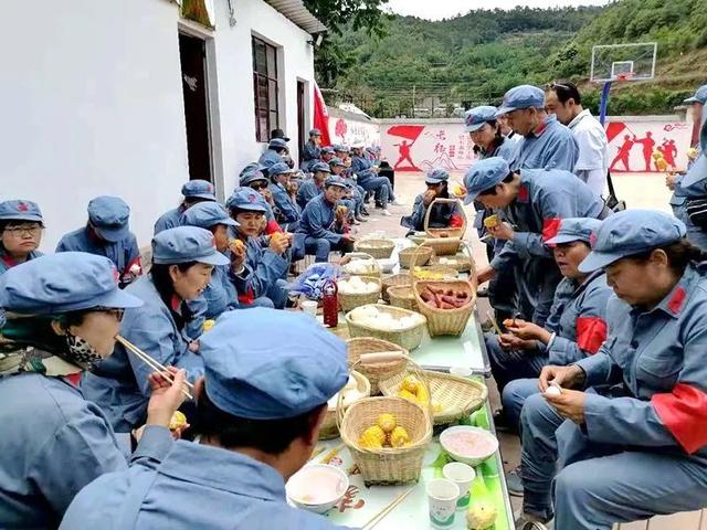 秋天最美的风景:或藏在山林间或坐落在田野上休闲区蓝鸢梦想 - Www.slyday.coM 秋天最美的风景:或藏在山林间或坐落在田野上休闲区蓝鸢梦想 - Www.slyday.coM