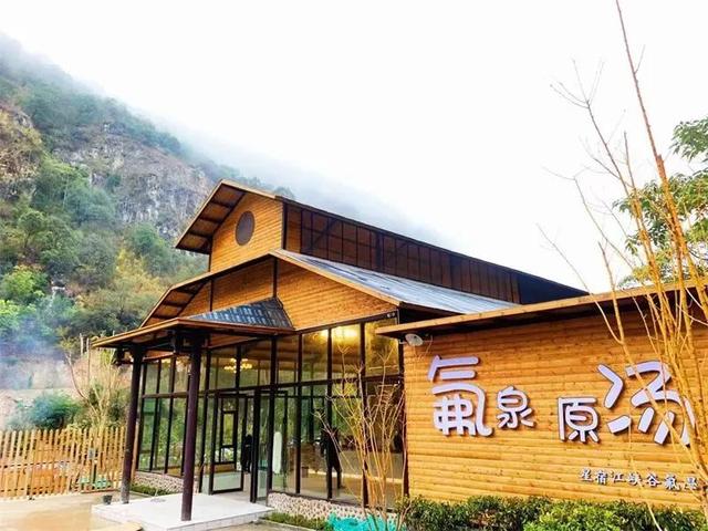 秋天最美的风景:或藏在山林间或坐落在田野上休闲区蓝鸢梦想 - Www.slyday.coM 秋天最美的风景:或藏在山林间或坐落在田野上休闲区蓝鸢梦想 - Www.slyday.coM