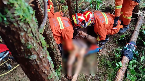 云南一男子去自家田地干活失联!5天后,家人又去试着喊了一声...休闲区蓝鸢梦想 - Www.slyday.coM 云南一男子去自家田地干活失联!5天后,家人又去试着喊了一声...休闲区蓝鸢梦想 - Www.slyday.coM