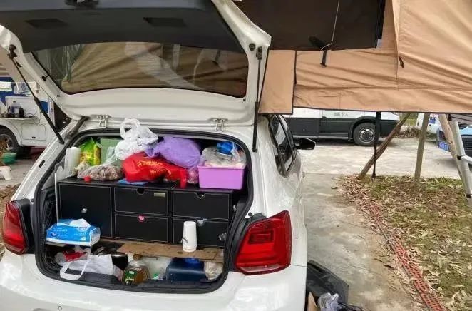 “抛夫弃子”2年后,这个女网红决定净身出户,网友:支持!终于解脱了休闲区蓝鸢梦想 - Www.slyday.coM “抛夫弃子”2年后,这个女网红决定净身出户,网友:支持!终于解脱了休闲区蓝鸢梦想 - Www.slyday.coM