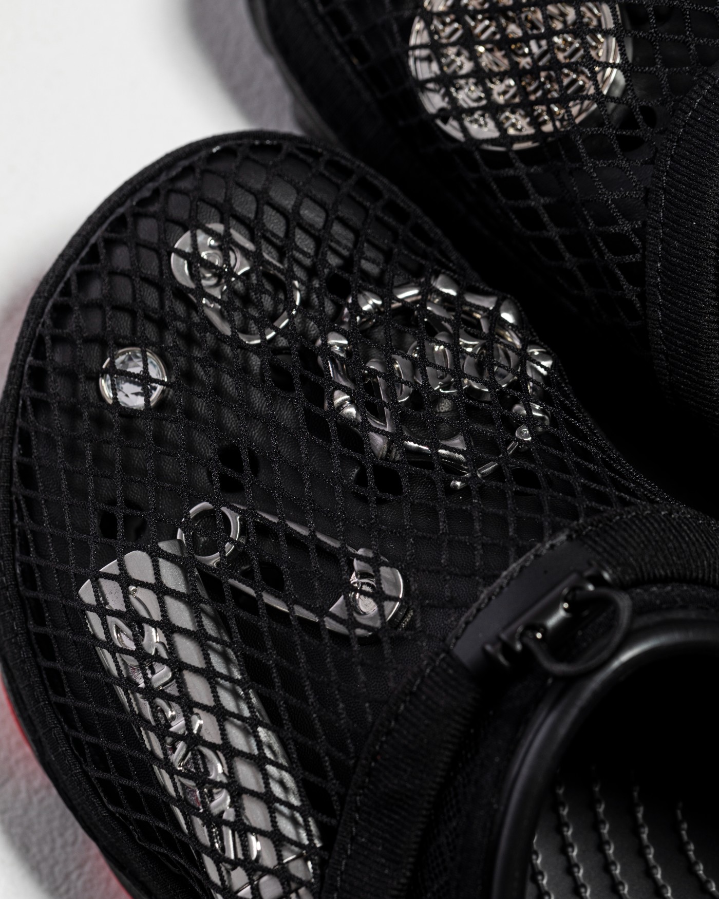 鸽子联名洞洞鞋开箱!超多智必星太好玩了!休闲区蓝鸢梦想 - Www.slyday.coM 鸽子联名洞洞鞋开箱!超多智必星太好玩了!休闲区蓝鸢梦想 - Www.slyday.coM