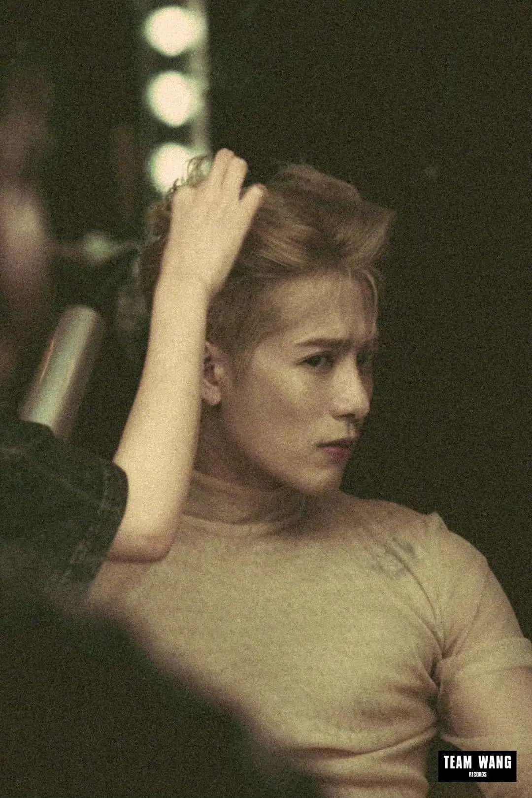 王嘉尔，杨洋刘诗诗，吴磊周雨彤，马嘉祺，经超休闲区蓝鸢梦想 - Www.slyday.coM