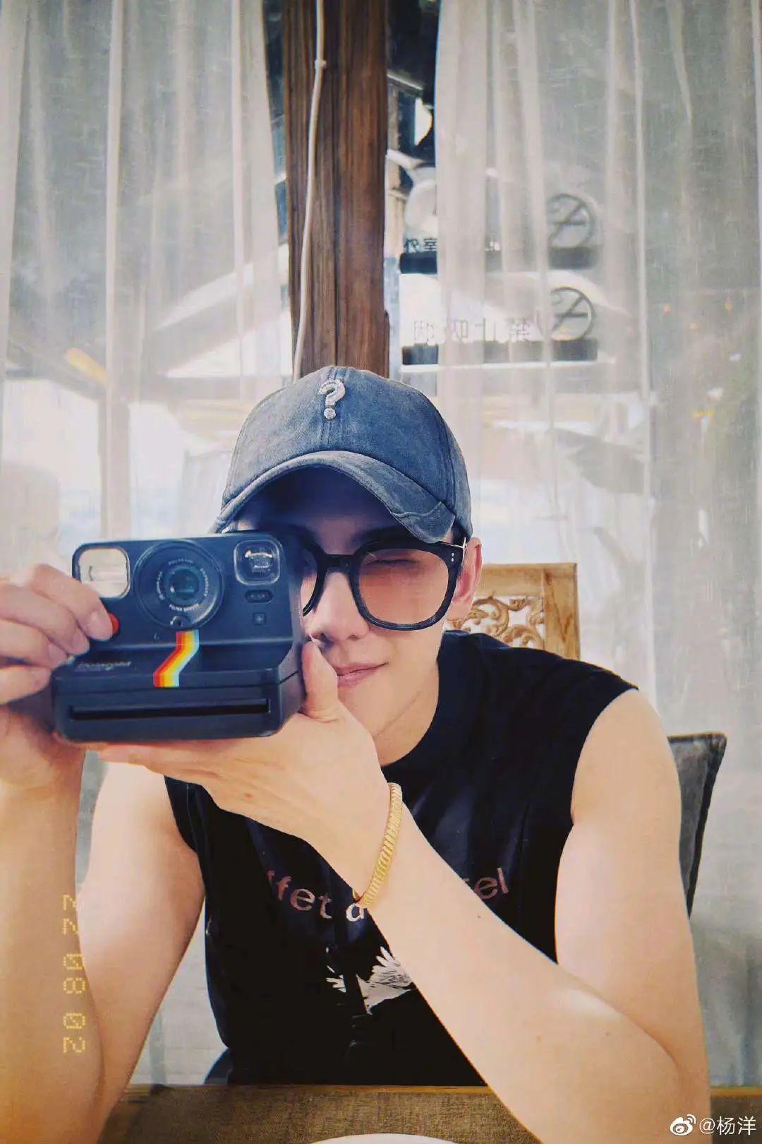 王嘉尔，杨洋刘诗诗，吴磊周雨彤，马嘉祺，经超休闲区蓝鸢梦想 - Www.slyday.coM