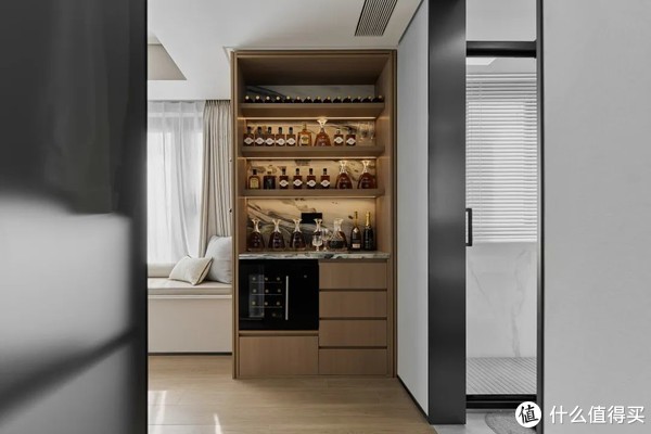 江苏夫妻晒出142㎡的新家,处处高级感,这才是理想中的家休闲区蓝鸢梦想 - Www.slyday.coM 江苏夫妻晒出142㎡的新家,处处高级感,这才是理想中的家休闲区蓝鸢梦想 - Www.slyday.coM