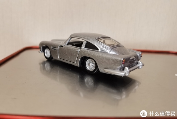 多美卡黑盒车模休闲区蓝鸢梦想 - Www.slyday.coM 多美卡黑盒车模休闲区蓝鸢梦想 - Www.slyday.coM