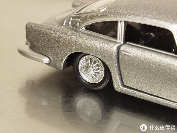 多美卡黑盒车模休闲区蓝鸢梦想 - Www.slyday.coM 多美卡黑盒车模休闲区蓝鸢梦想 - Www.slyday.coM