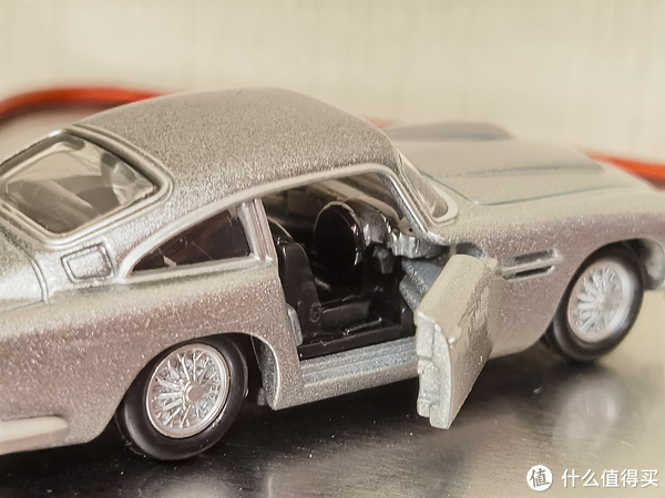 多美卡黑盒车模休闲区蓝鸢梦想 - Www.slyday.coM 多美卡黑盒车模休闲区蓝鸢梦想 - Www.slyday.coM