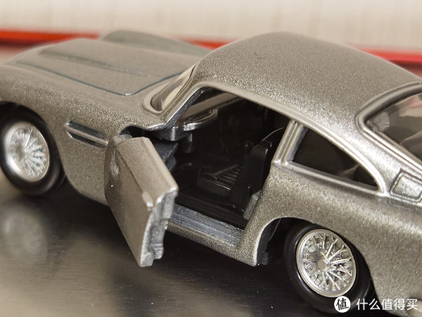 多美卡黑盒车模休闲区蓝鸢梦想 - Www.slyday.coM 多美卡黑盒车模休闲区蓝鸢梦想 - Www.slyday.coM