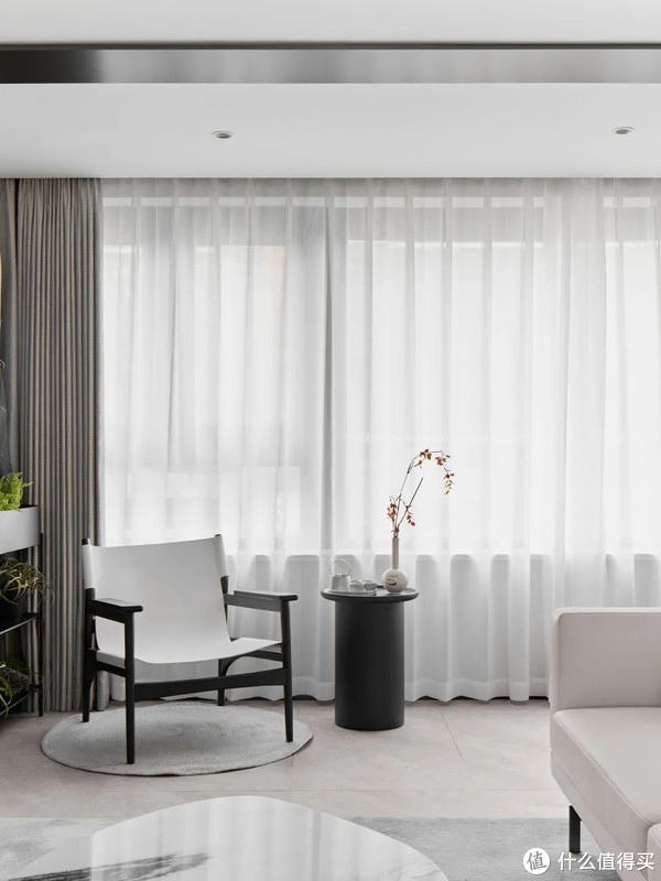 江苏夫妻晒出142㎡的新家,处处高级感,这才是理想中的家休闲区蓝鸢梦想 - Www.slyday.coM 江苏夫妻晒出142㎡的新家,处处高级感,这才是理想中的家休闲区蓝鸢梦想 - Www.slyday.coM