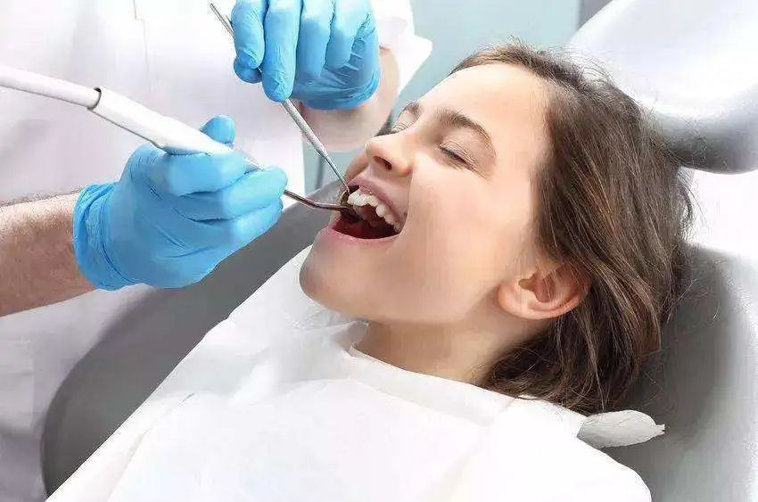 儿童涂氟防蛀牙,真的很有必要!休闲区蓝鸢梦想 - Www.slyday.coM 儿童涂氟防蛀牙,真的很有必要!休闲区蓝鸢梦想 - Www.slyday.coM