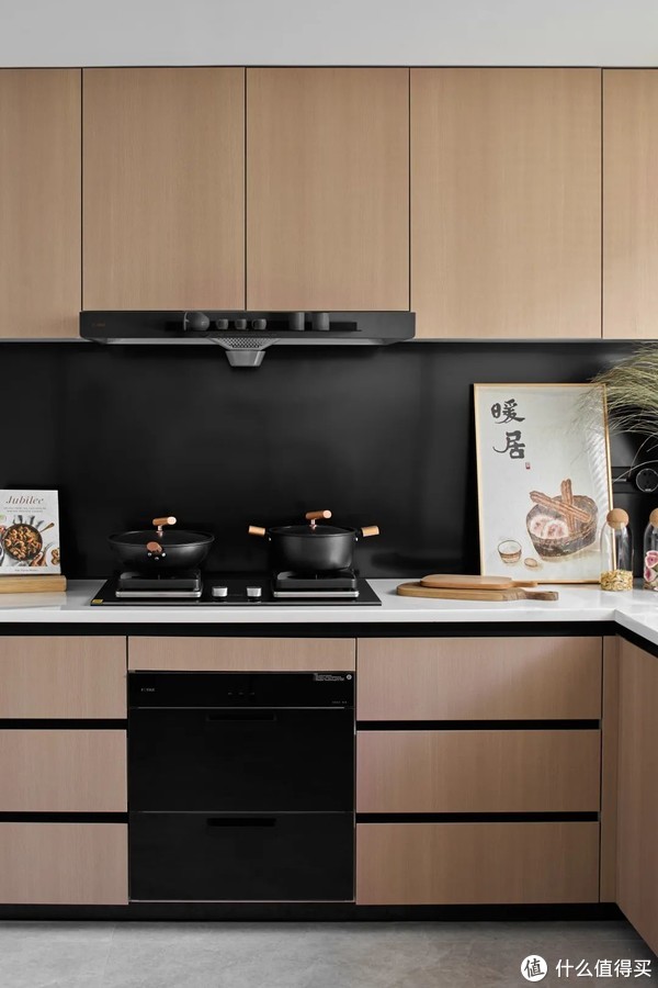 江苏夫妻晒出142㎡的新家,处处高级感,这才是理想中的家休闲区蓝鸢梦想 - Www.slyday.coM 江苏夫妻晒出142㎡的新家,处处高级感,这才是理想中的家休闲区蓝鸢梦想 - Www.slyday.coM