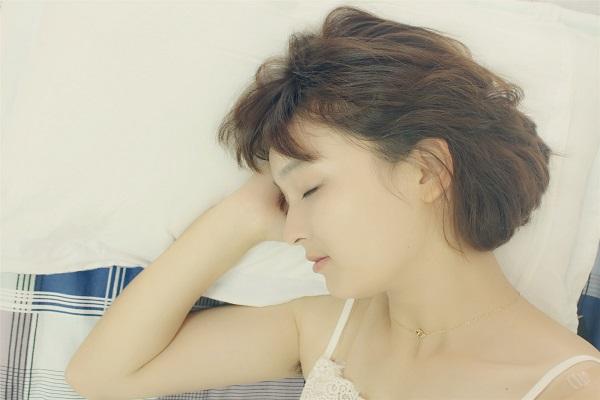 白天不穿内衣,长期下来,会有什么变化?是好还是坏?休闲区蓝鸢梦想 - Www.slyday.coM 白天不穿内衣,长期下来,会有什么变化?是好还是坏?休闲区蓝鸢梦想 - Www.slyday.coM