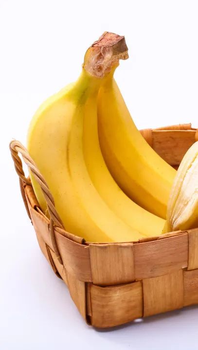 空腹不能喝牛奶、空腹吃柿子会让人得结石 这些空腹的“禁忌” 有道理吗?休闲区蓝鸢梦想 - Www.slyday.coM 空腹不能喝牛奶、空腹吃柿子会让人得结石 这些空腹的“禁忌” 有道理吗?休闲区蓝鸢梦想 - Www.slyday.coM