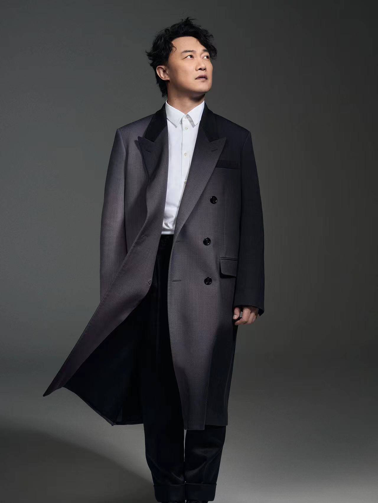 陈奕迅12月红馆连唱18场 以香港为起点开启世界巡演休闲区蓝鸢梦想 - Www.slyday.coM 陈奕迅12月红馆连唱18场 以香港为起点开启世界巡演休闲区蓝鸢梦想 - Www.slyday.coM