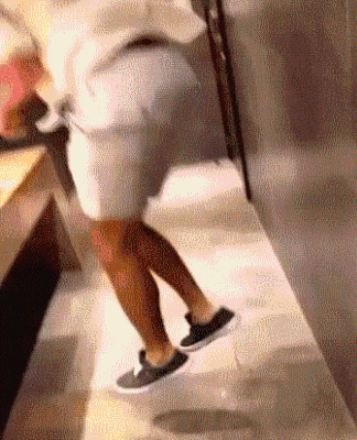 每日一笑:现在老师都是这么布置作业的吗?哈哈哈真是太野了!休闲区蓝鸢梦想 - Www.slyday.coM 每日一笑:现在老师都是这么布置作业的吗?哈哈哈真是太野了!休闲区蓝鸢梦想 - Www.slyday.coM