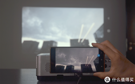 还在用无线投屏?自从用过多屏协同,我再也回不去了休闲区蓝鸢梦想 - Www.slyday.coM 还在用无线投屏?自从用过多屏协同,我再也回不去了休闲区蓝鸢梦想 - Www.slyday.coM