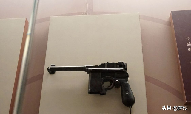 全世界只有中国才有的民国17年式盒子炮:萨沙的兵器图谱第297期休闲区蓝鸢梦想 - Www.slyday.coM 全世界只有中国才有的民国17年式盒子炮:萨沙的兵器图谱第297期休闲区蓝鸢梦想 - Www.slyday.coM